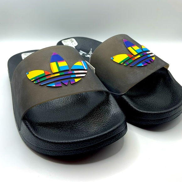 Kids slides Adilette Lite Pride Originals FY9017 size 4